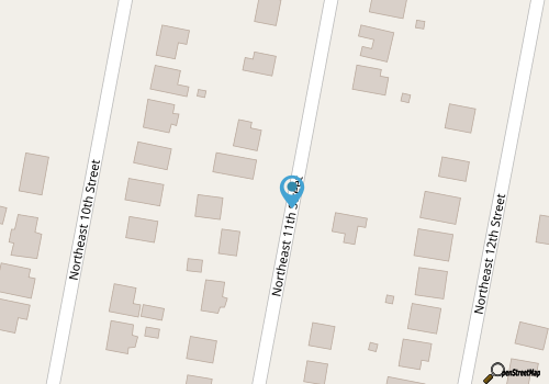 Gorgeous 5-bedroom home short walk to beach in Oak Island map location