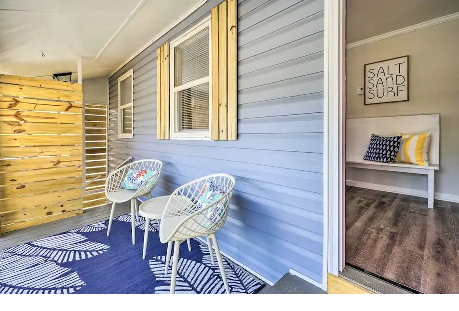 Duplex Unit < 2 Mi to Fishing & Beach Ac...