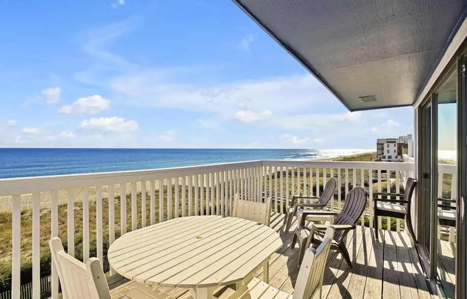 Sea Colony 40B